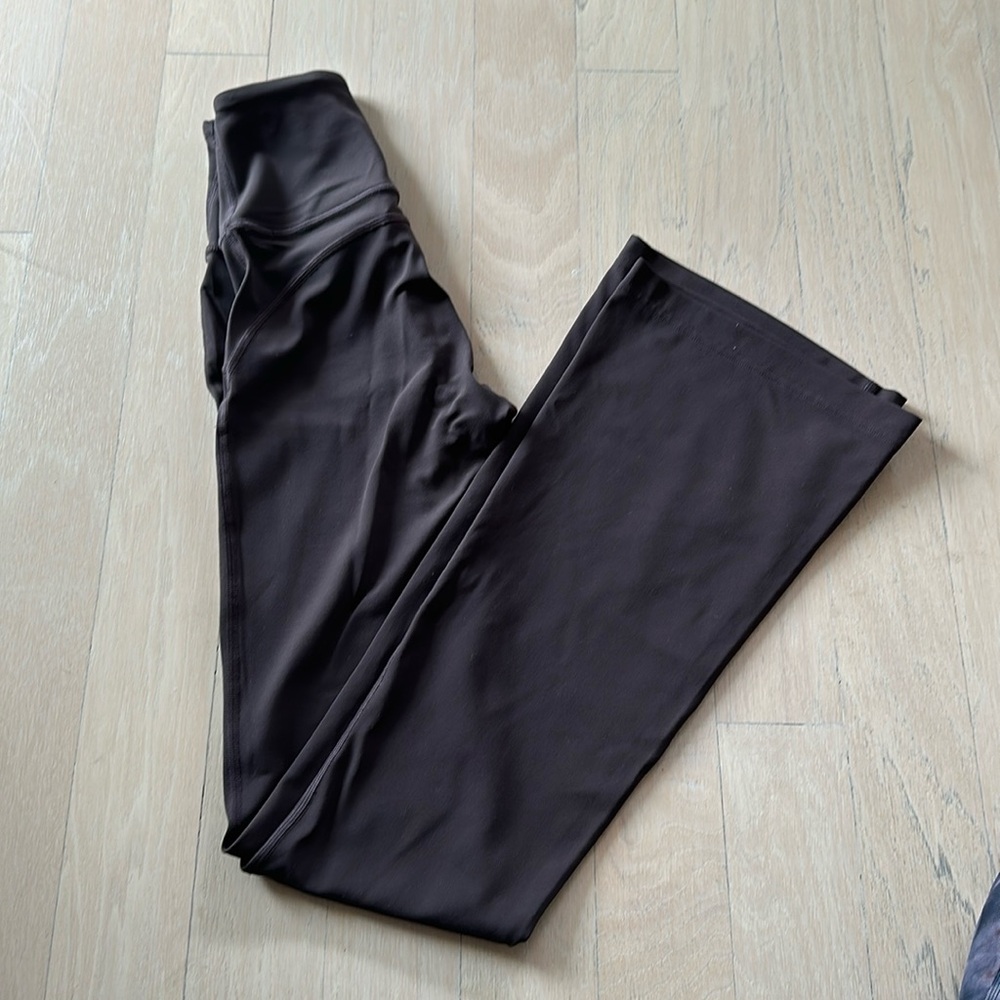 Lululemon Flare pant